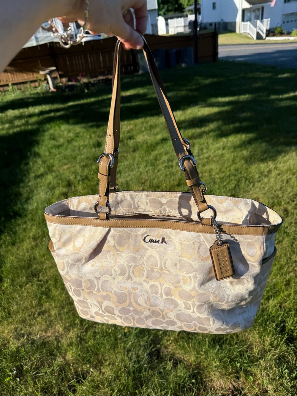 Coach signature optic c shoulder bag